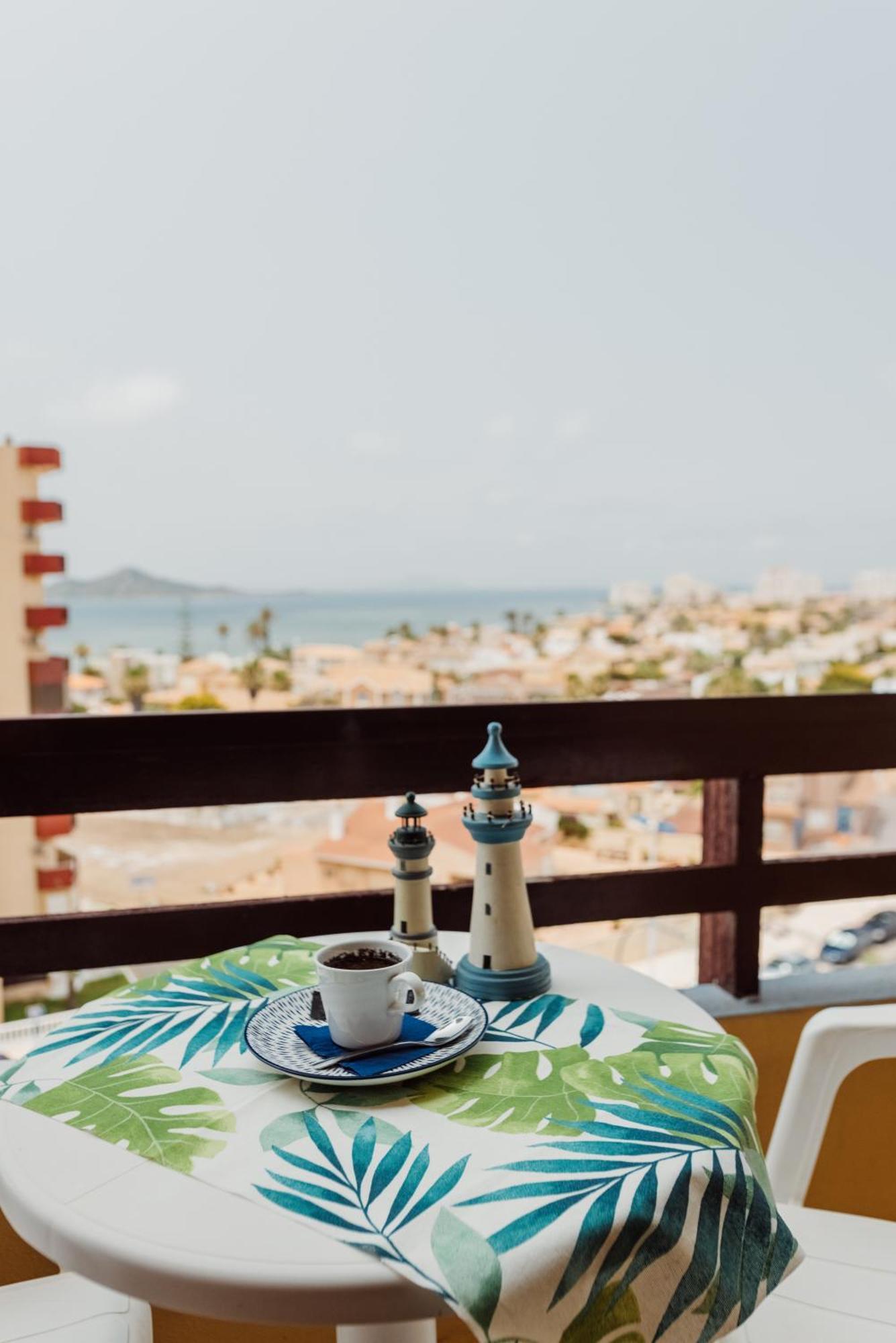 Hotel Apartamentos Londres La Manga Exteriör bild